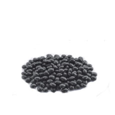Dried black turtle beans are sweet in taste and soft in texture. They are an excellent source of fiber and iron and low in fat, ideal for soups. A great choice for vegetarians.