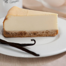 Rich cream cheese, vanilla-enhanced, classic cheesecake is perfect to top with decorative sauces, marmalade or fresh fruits. It has a crispy biscuit crumb base and soft, creamy body.